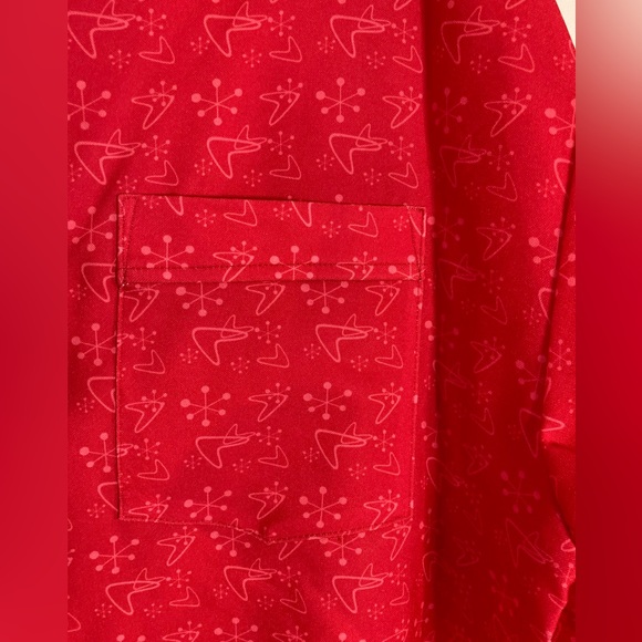 Chochie Casuals Shirt Red Mens Lady Luck Size XL NWT - Picture 4 of 12